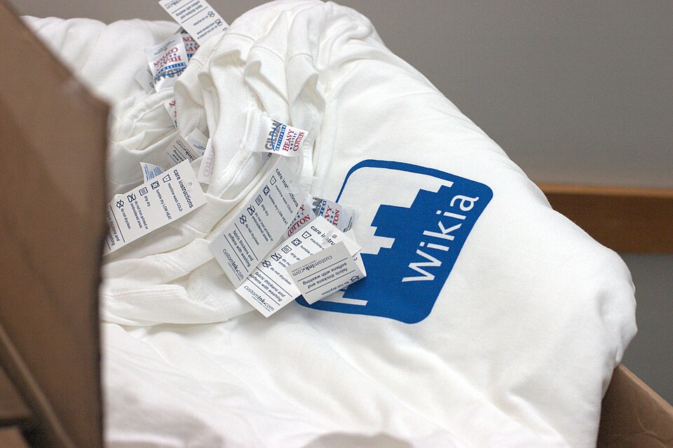 Lot 300 t-shirts coton — destockage, tailles assorties