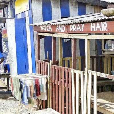 Coiffure et maquillage à domicile — mariées